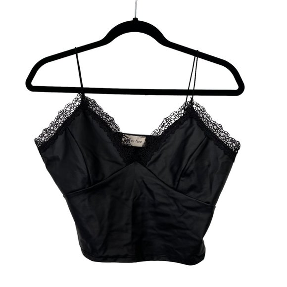 Olive tree faux leather cropped black womens lace trim top Size:‎ M - Picture 1 of 6